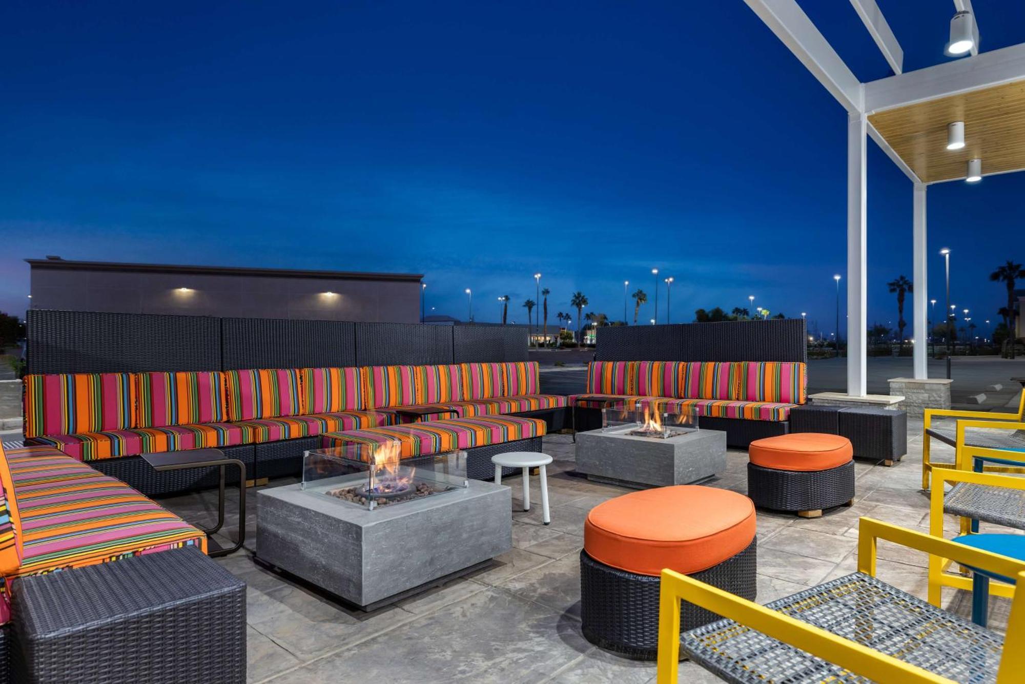 Home2 Suites By Hilton El Centro Zewnętrze zdjęcie